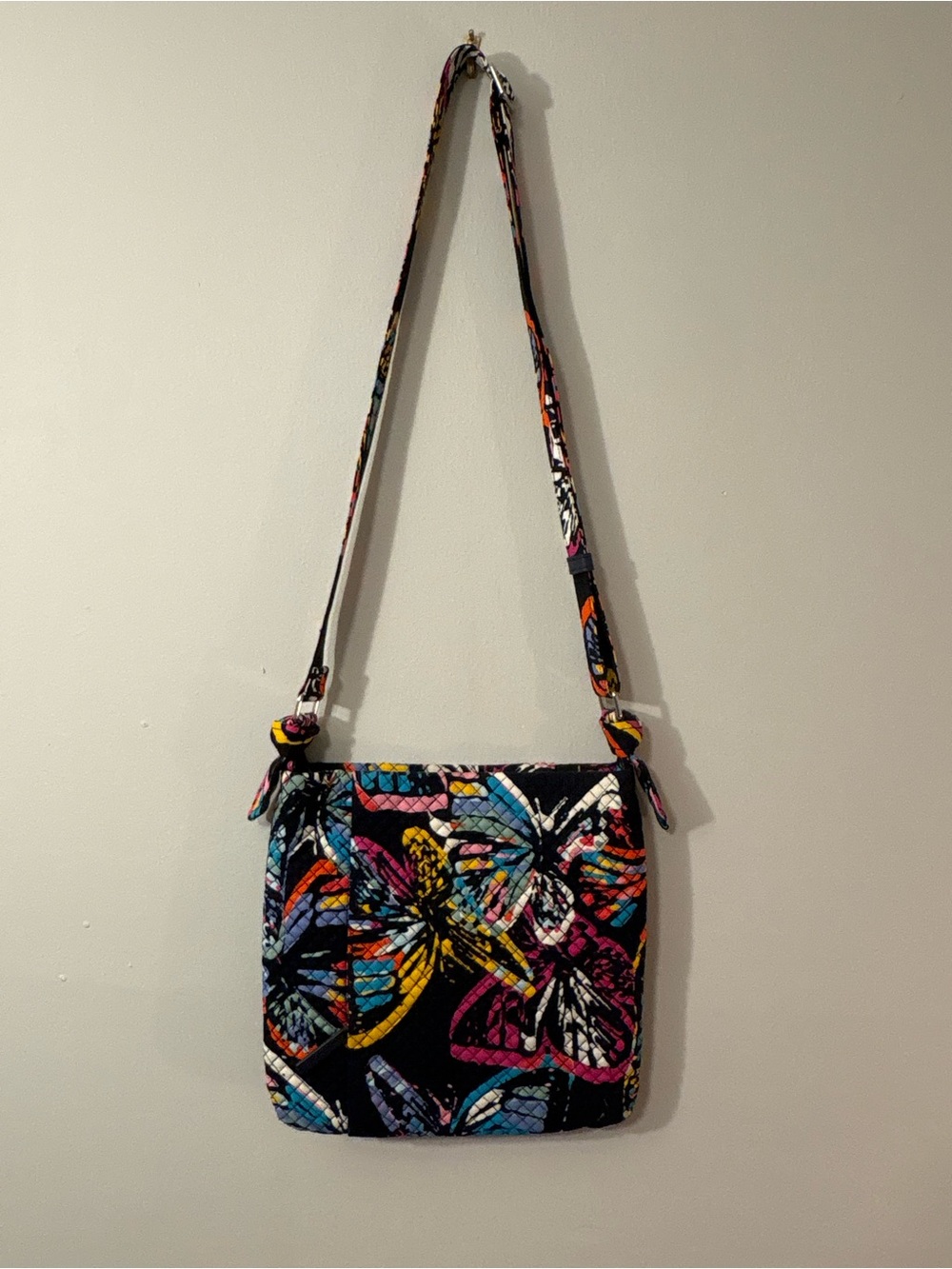 Vera Bradley Butterfly Flutter Triple Zip Hipster Crossbody — Black — Size OS 🦋